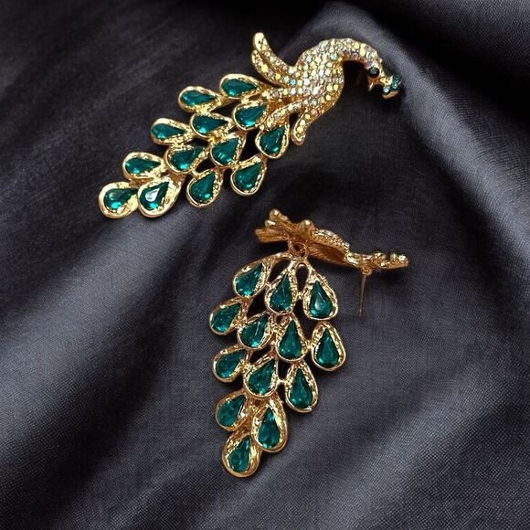 Stunning AB and Green Rhinestone Peacock Gold Tone Earrings - Picture 2 of 3